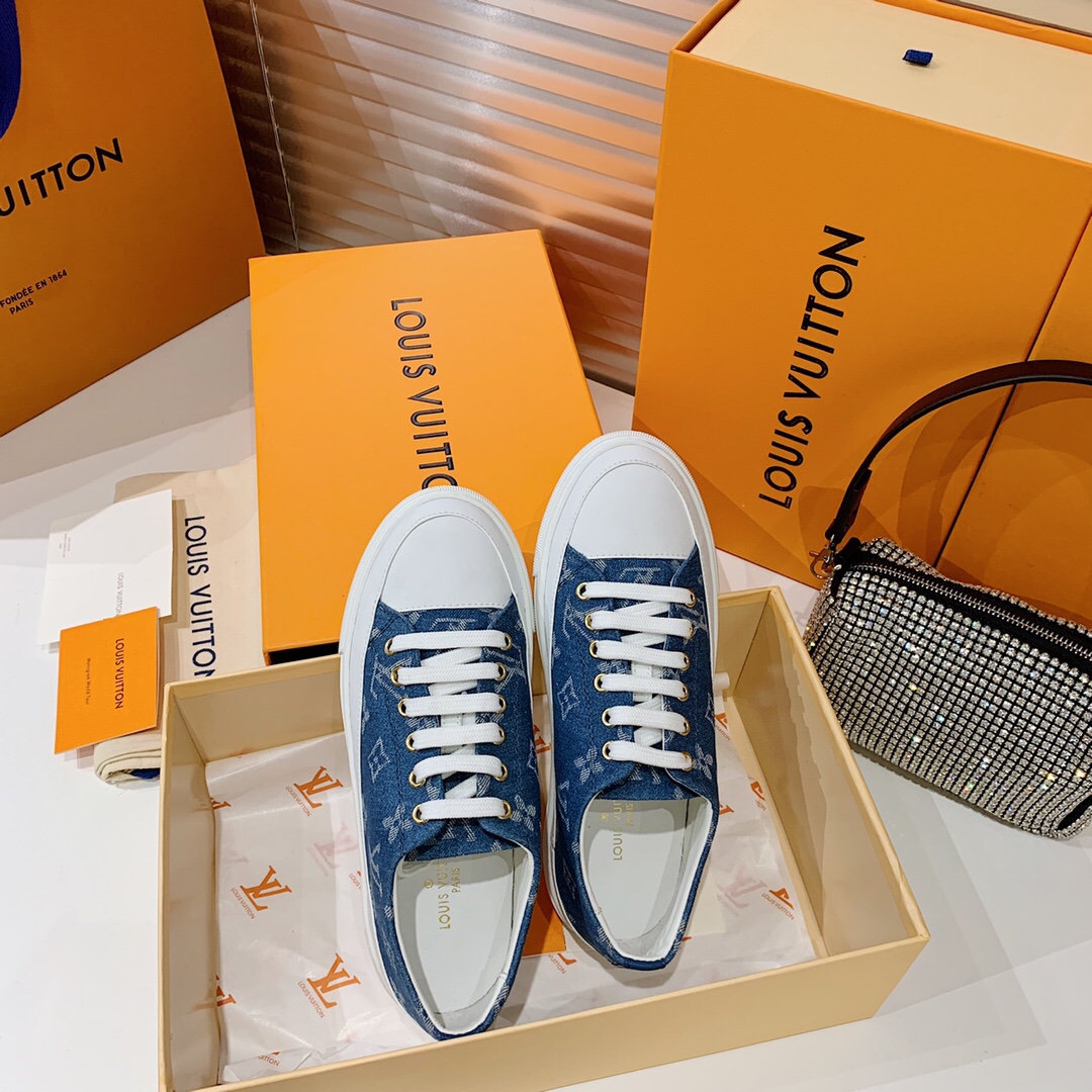 Louis Vuitton Monogram Sneaker - DopestKickz