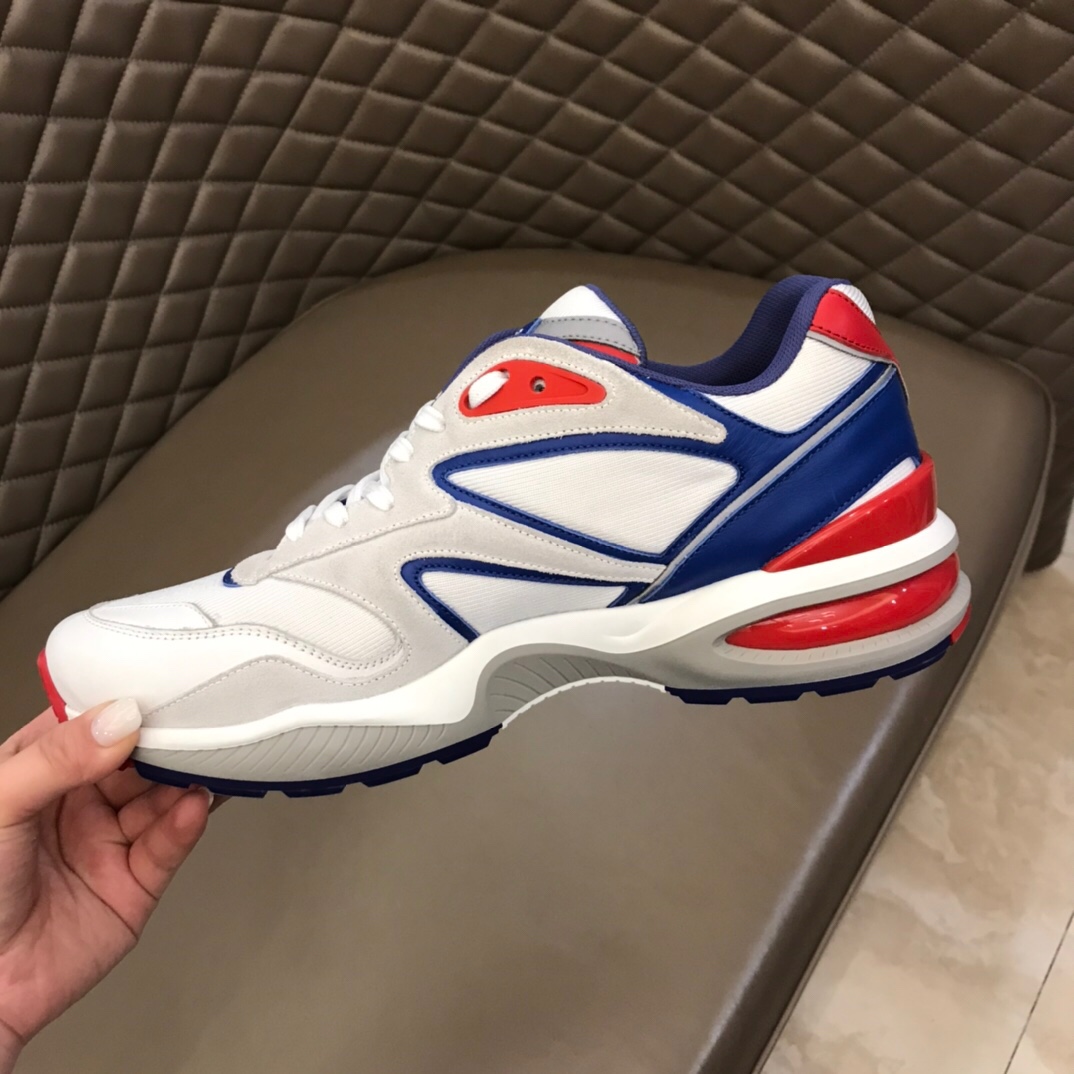 Louis Vuitton Men's Sneaker  - DopestKickz