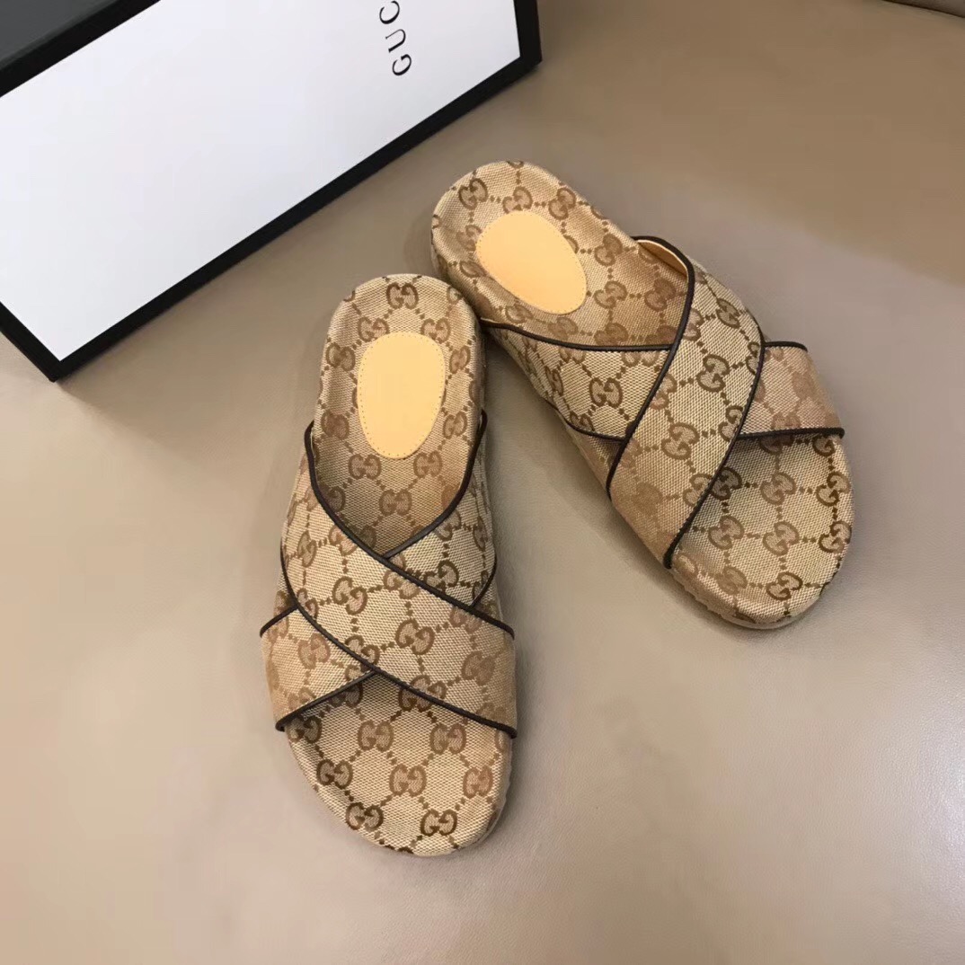 Gucci Men's GG Slide Sandal - DopestKickz