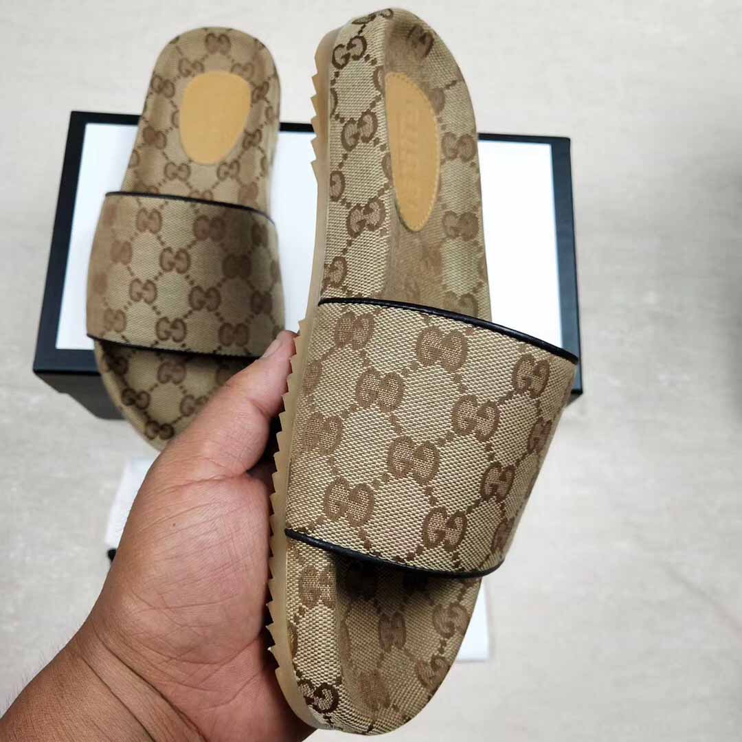 Gucci Men's GG Canvas Slide Sandal - DopestKickz