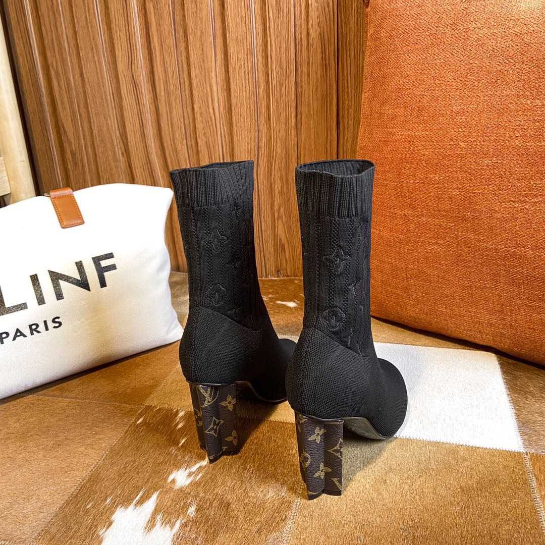 Louis Vuitton Women's Monogram High Heels - DopestKickz