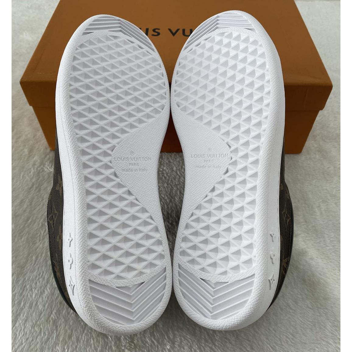 Louis Vuitton Monogram Men's Low-Top Sneakers - DopestKickz