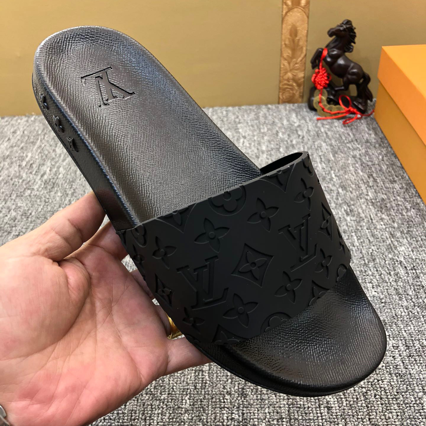 Louis Vuitton Monogram Slippers - DopestKickz
