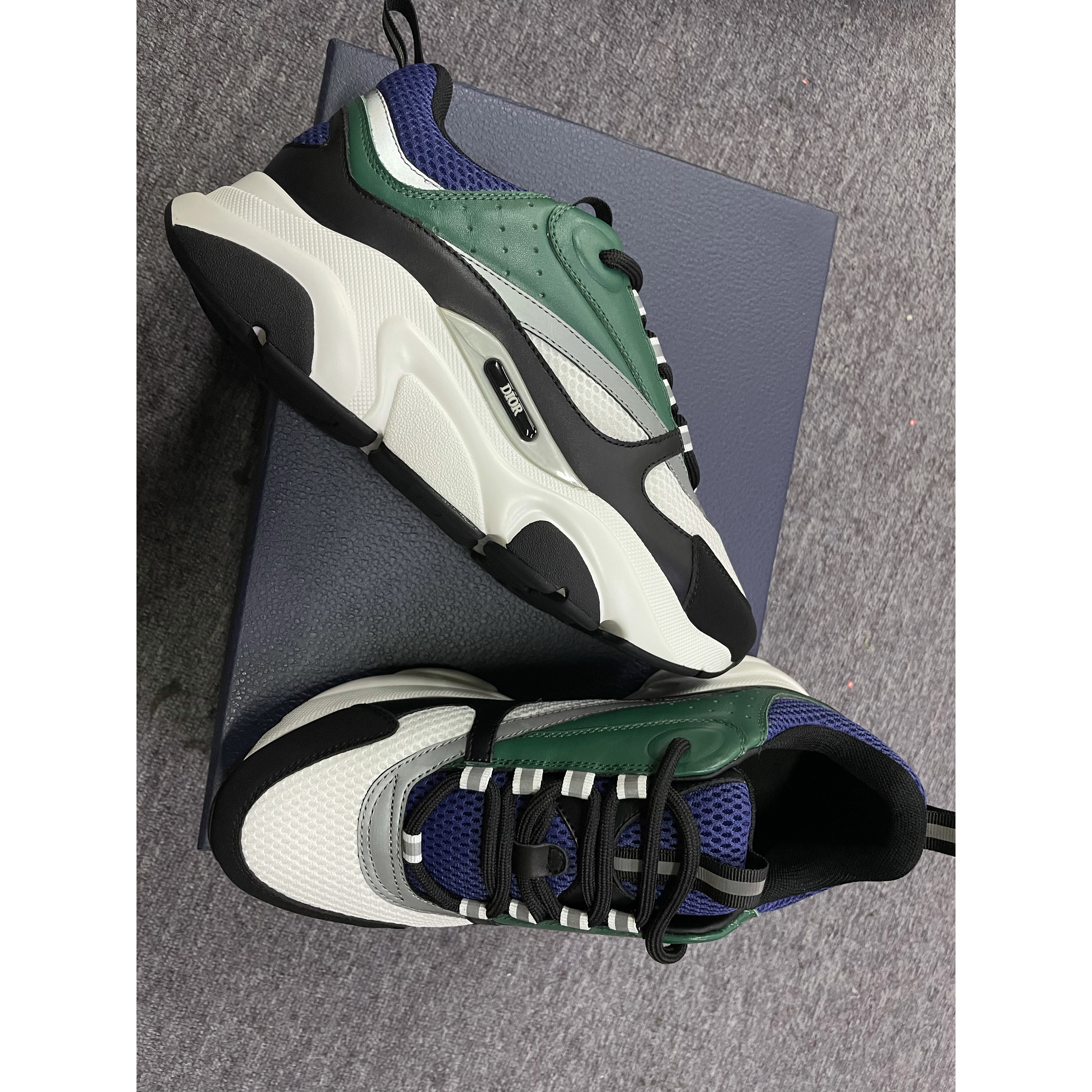 Dior [Limited Version] B22 Sneaker - DopestKickz