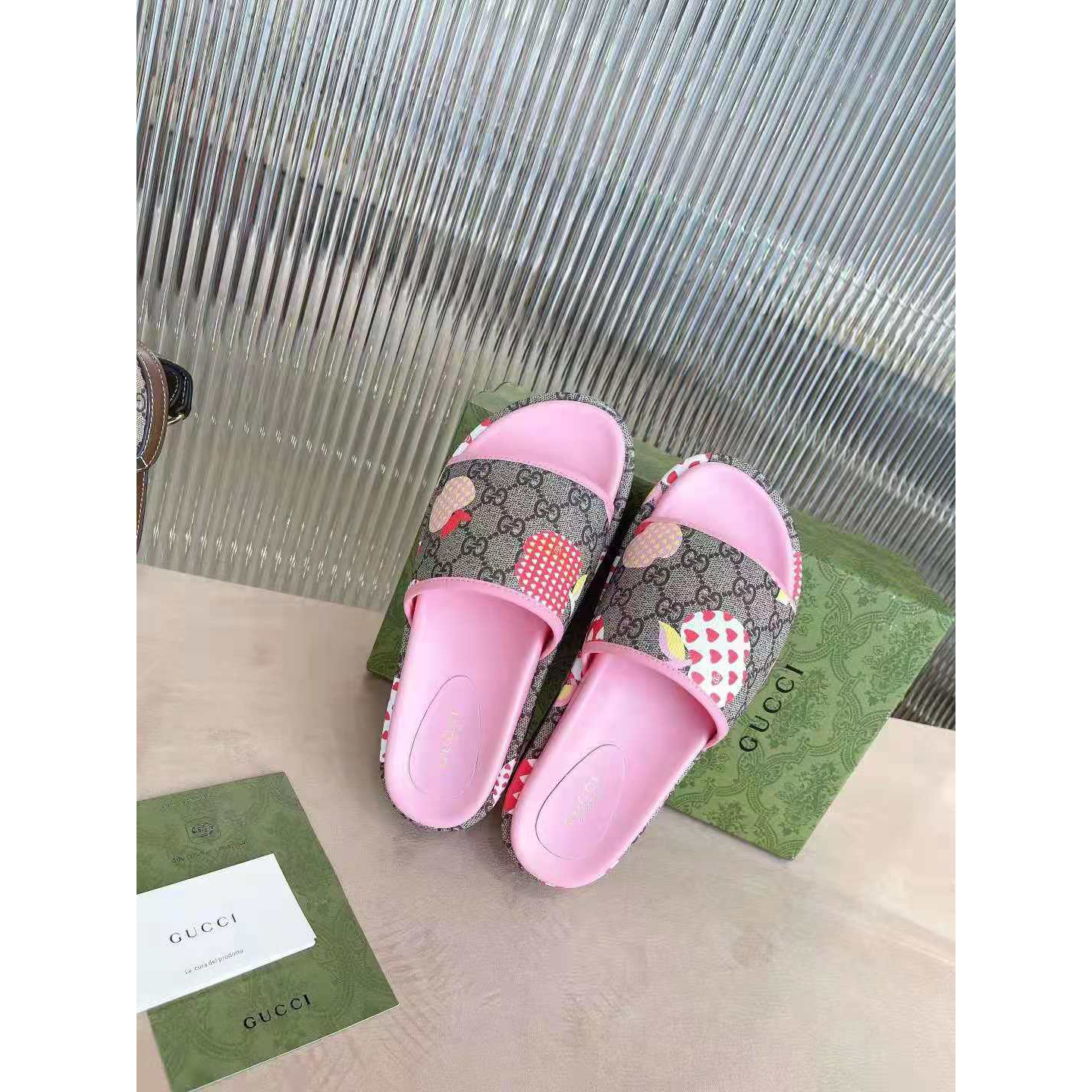 Gucci GG Slides - DopestKickz