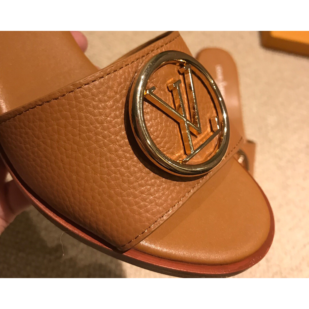 Louis Vuitton Women's Monogram Sandals - DopestKickz