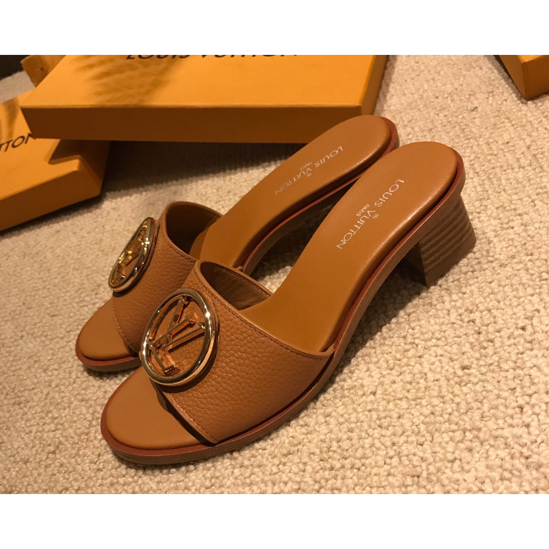 Louis Vuitton Women's Monogram Sandals - DopestKickz