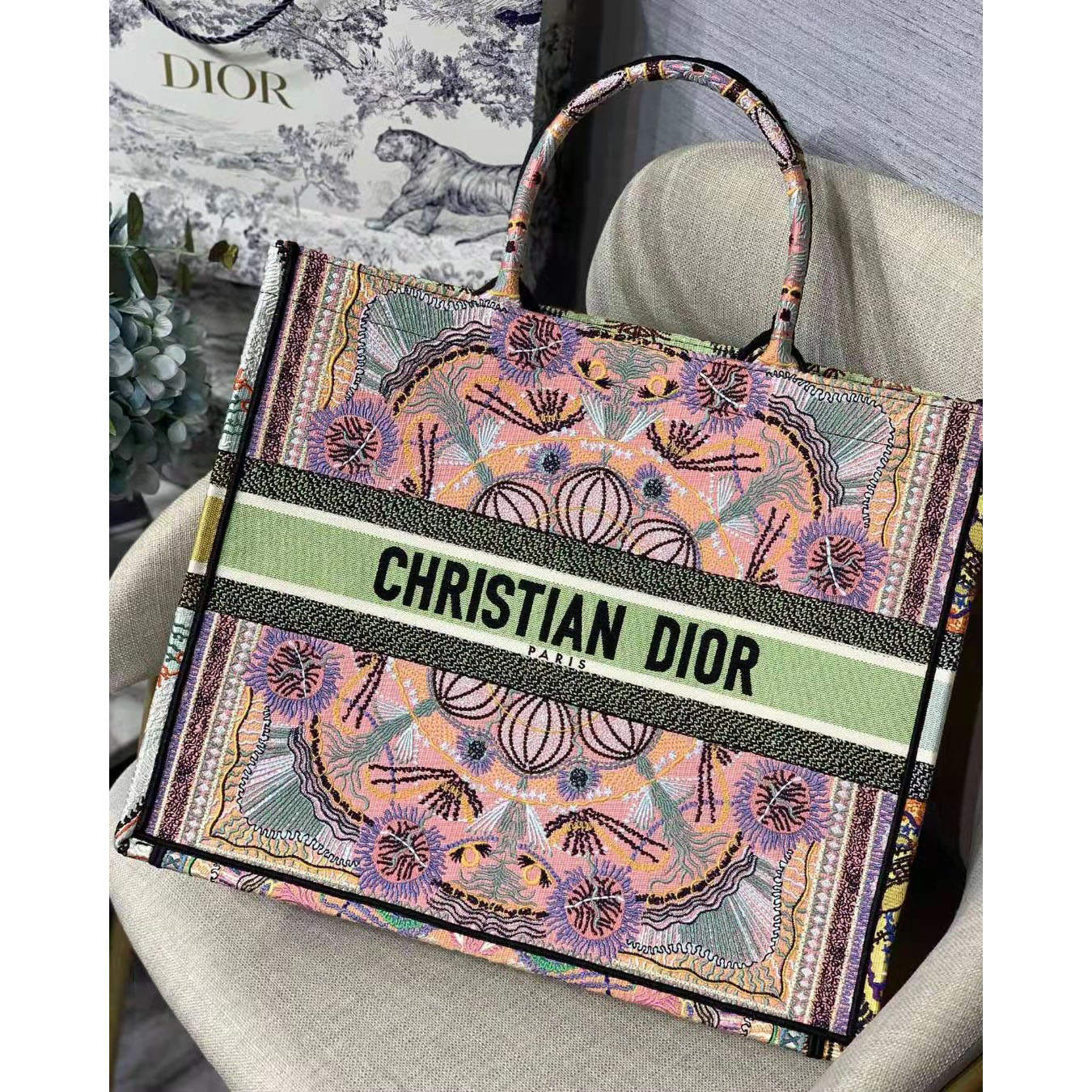 Dior  Totebag (Size: 41.5-34.5-16) - DopestKickz