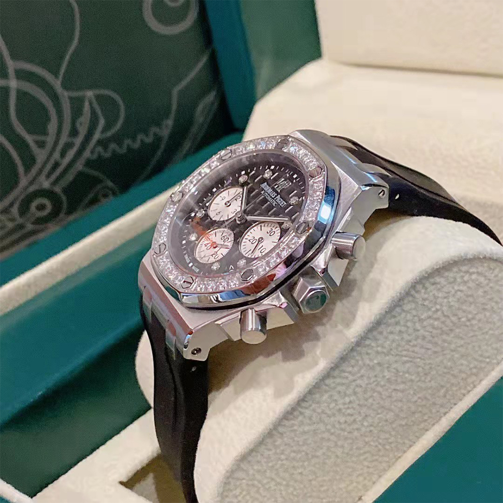 Audemars Piguet Automatic Royal Oak Offshore Watch - DopestKickz