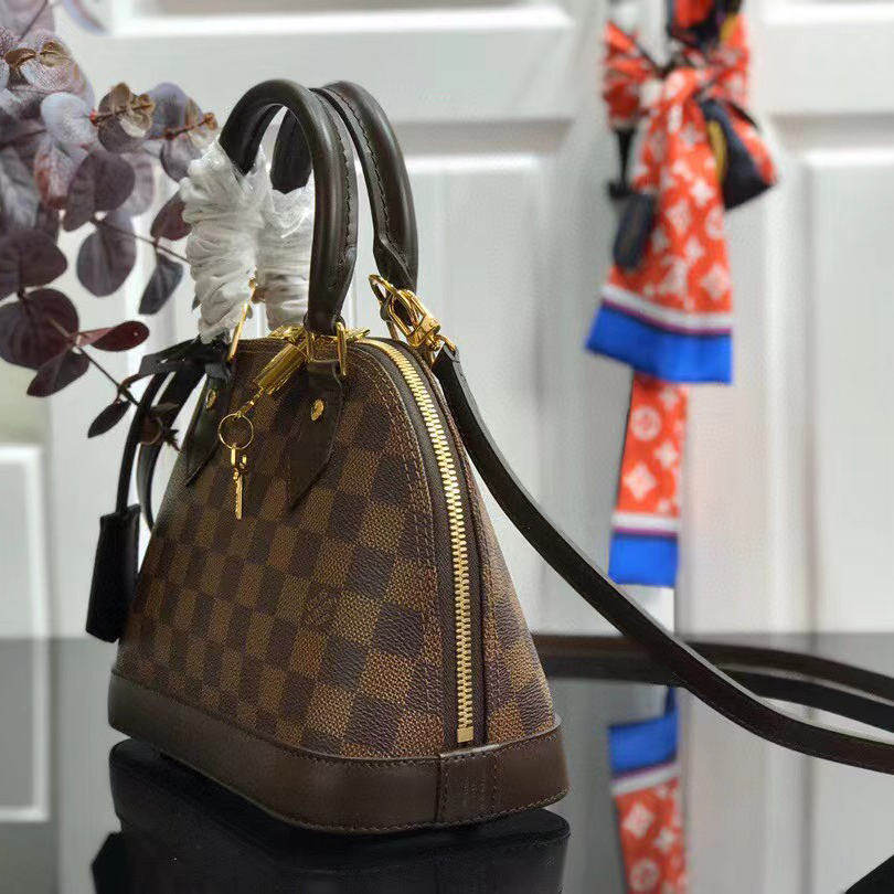 Louis Vuitton  Brown Shoulder Bag （23.5-17.5-11.5CM） - DopestKickz