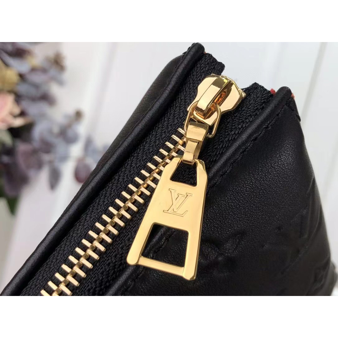 Louis Vuitton  Handbag （20 x 16 x 12cm） - DopestKickz
