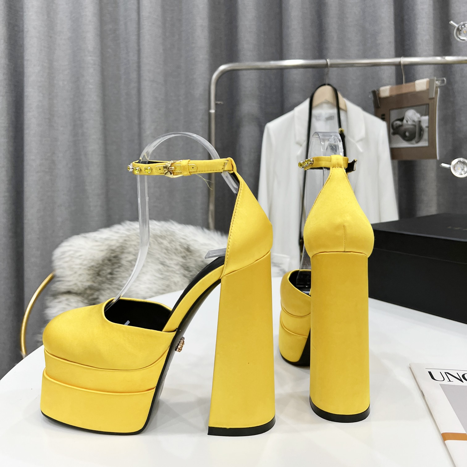 Versace High Heel Sandals - DopestKickz