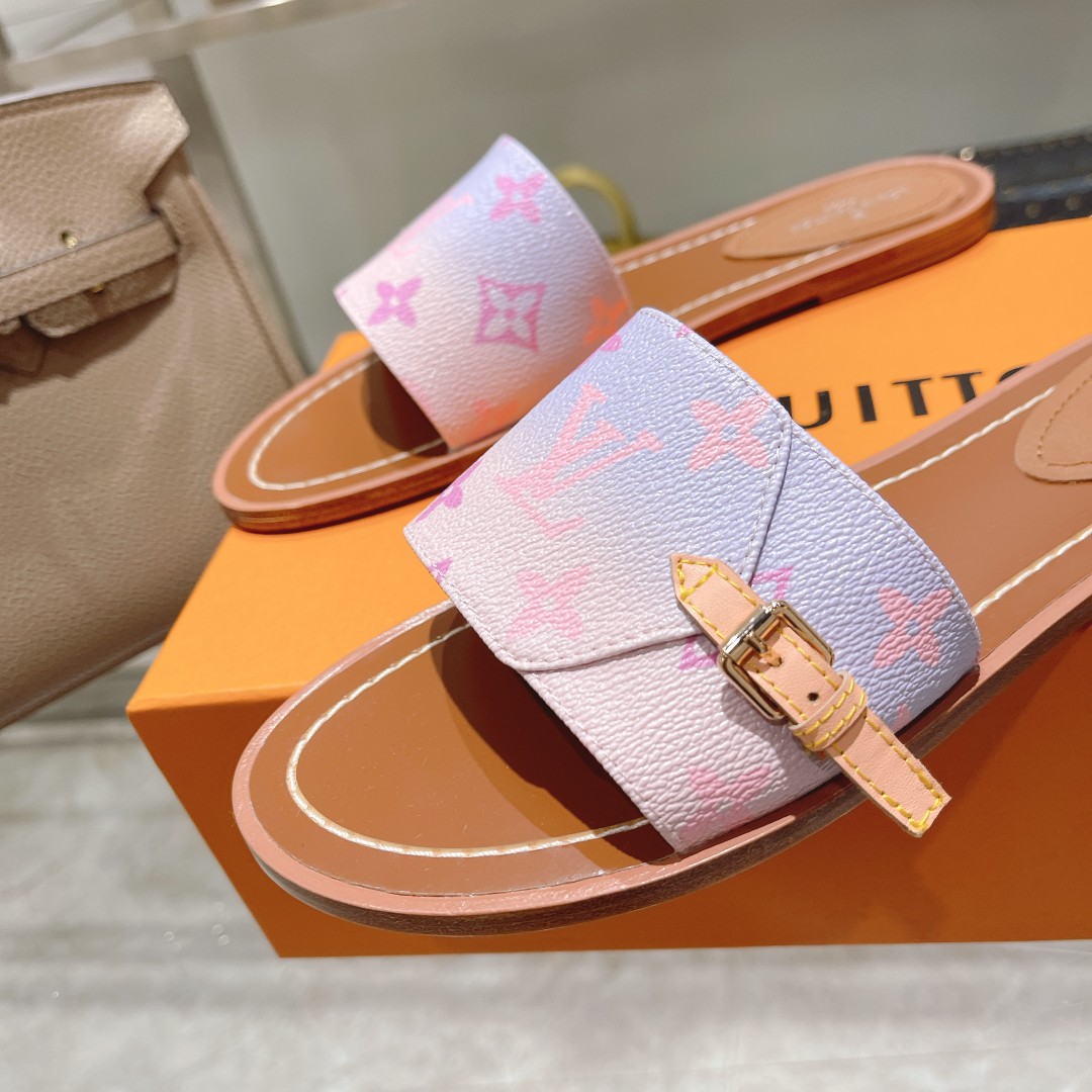 Louis Vuitton Lock It Flat Mule - DopestKickz