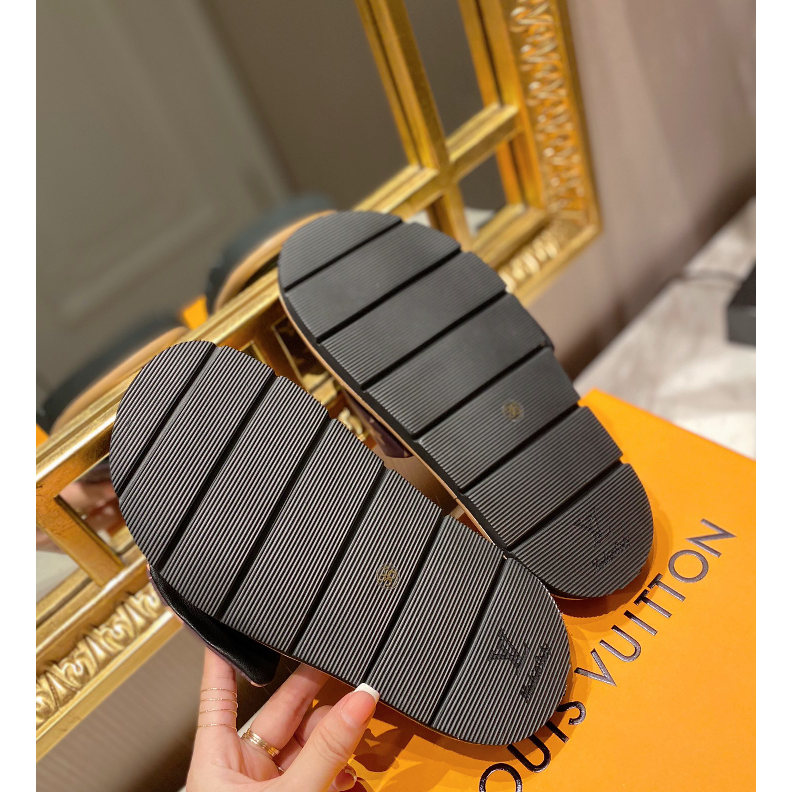 Louis Vuitton Pool Pillow Comfort Mules - DopestKickz