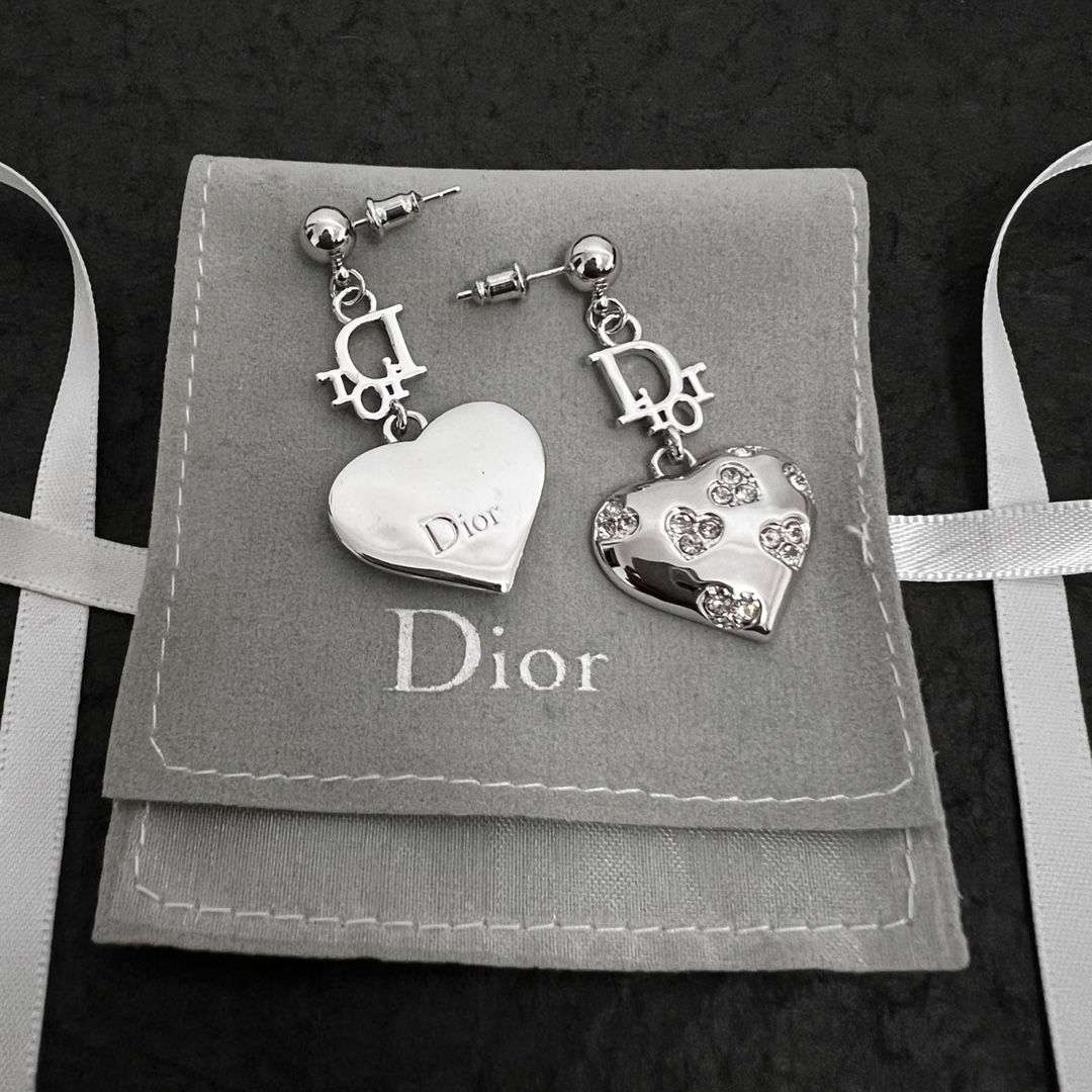Dior Earrings  - DopestKickz