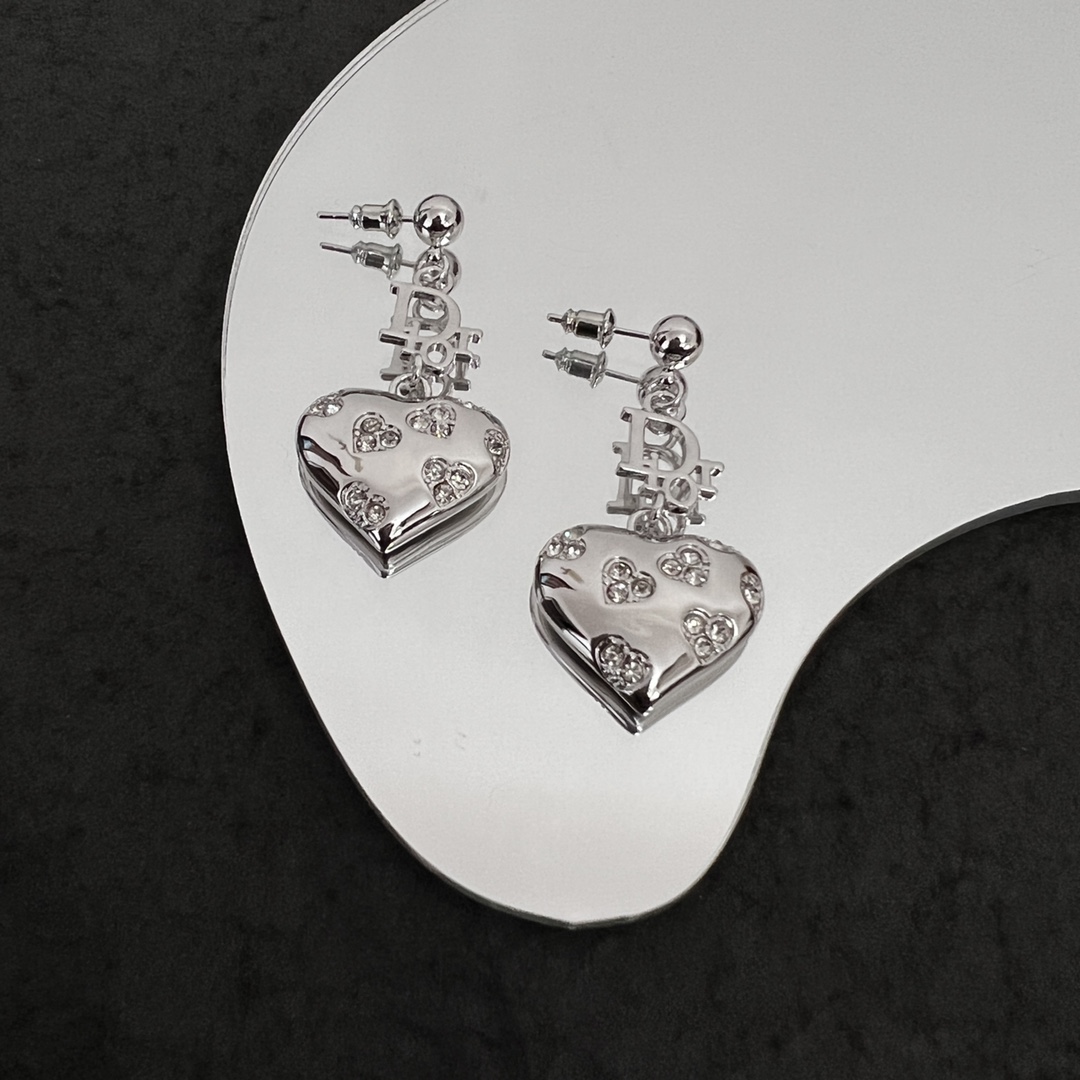 Dior Earrings  - DopestKickz