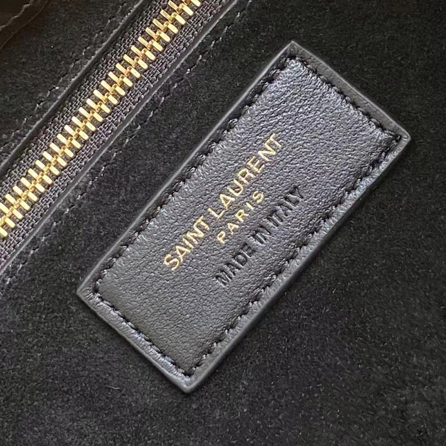 Saint Laurent Hobo Bag In Smooth Leather(25-14-6cm) - DopestKickz