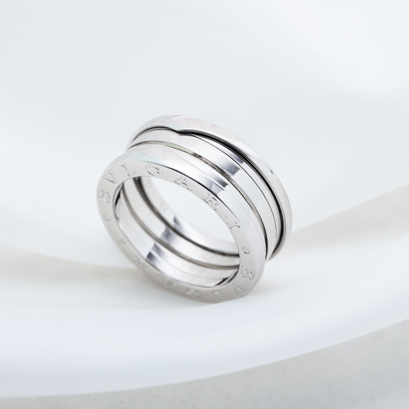 Bvlgari Ring - DopestKickz