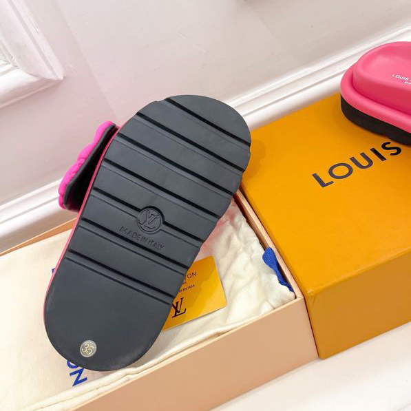 Louis Vuitton Pool Pillow Comfort Mules - DopestKickz