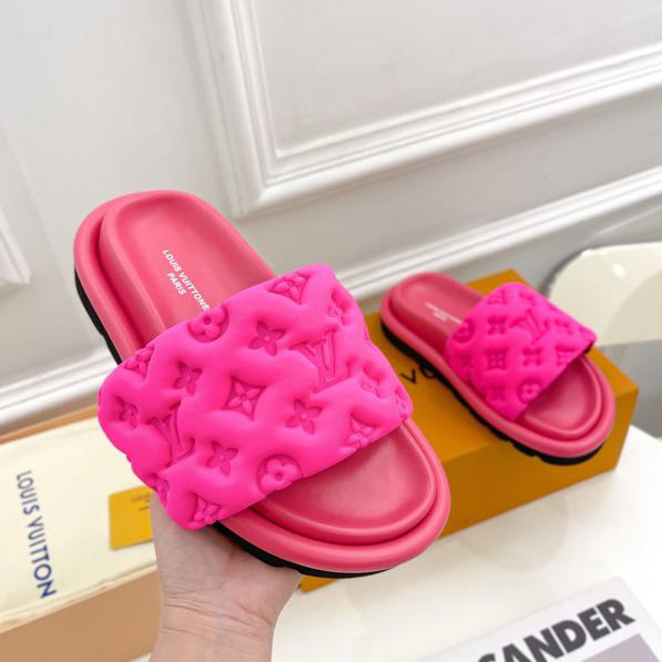 Louis Vuitton Pool Pillow Comfort Mules - DopestKickz