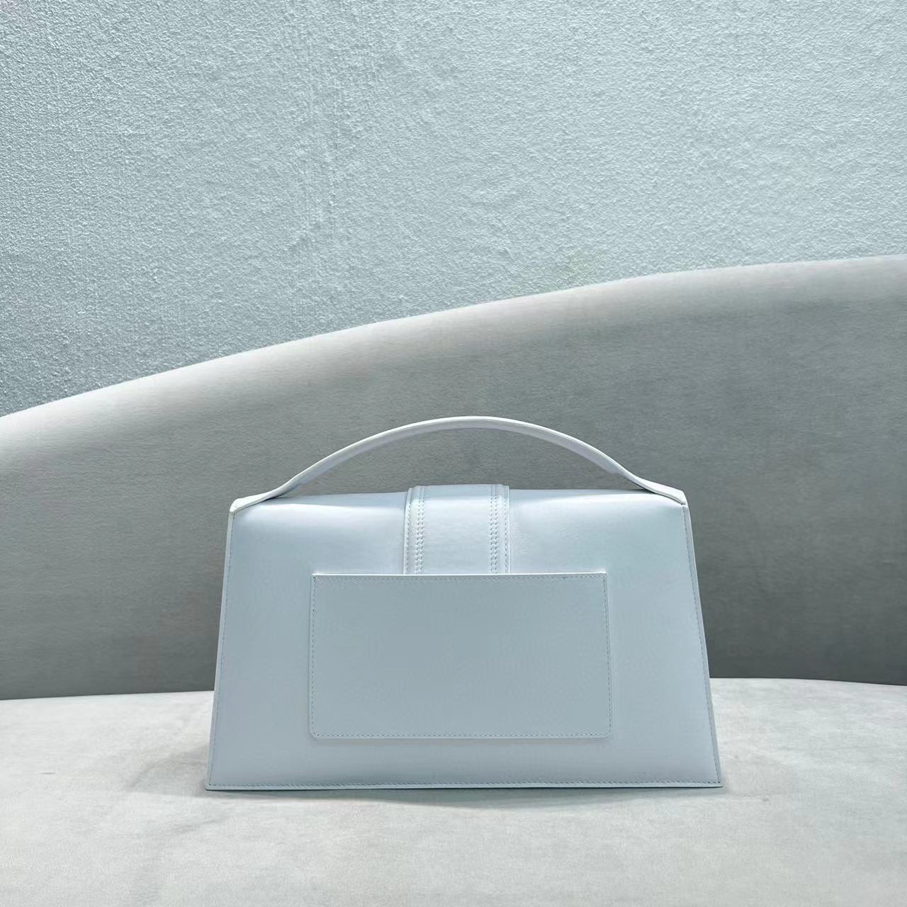 Jacquemus Leather  Handbag In White - DopestKickz