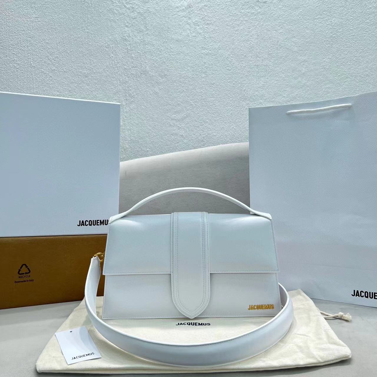 Jacquemus Leather  Handbag In White - DopestKickz