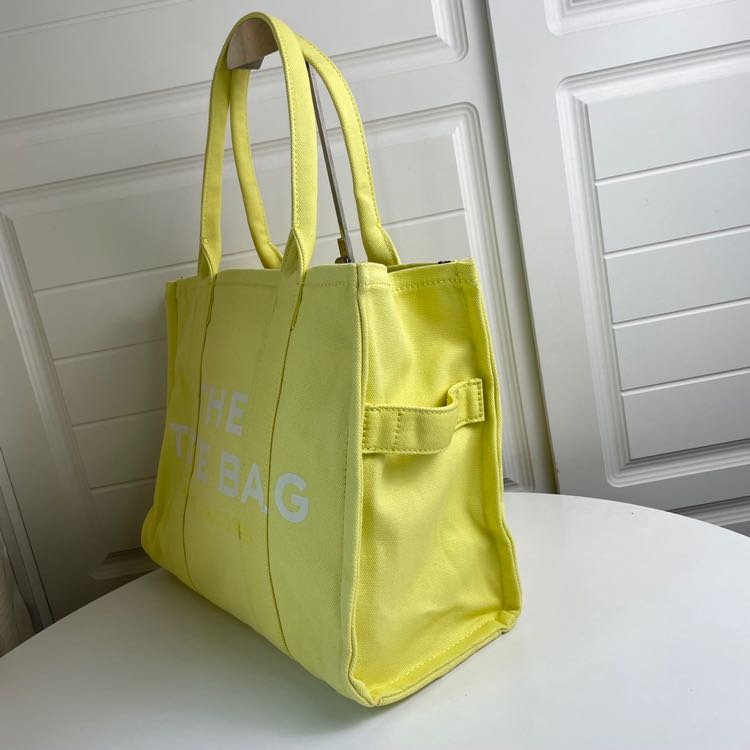 Marc Jacobs The MediumTraveler Tote Bag(41.5cm-12.5-35cm) - DopestKickz