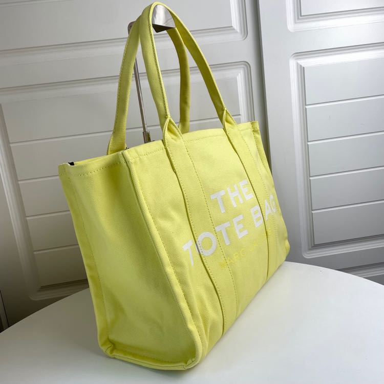 Marc Jacobs The MediumTraveler Tote Bag(41.5cm-12.5-35cm) - DopestKickz