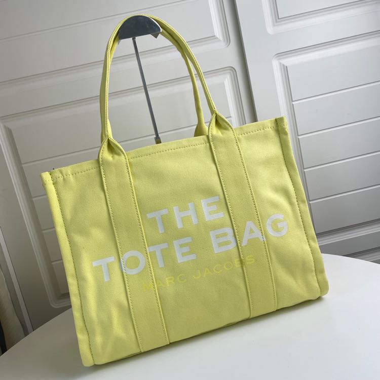 Marc Jacobs The MediumTraveler Tote Bag(41.5cm-12.5-35cm) - DopestKickz
