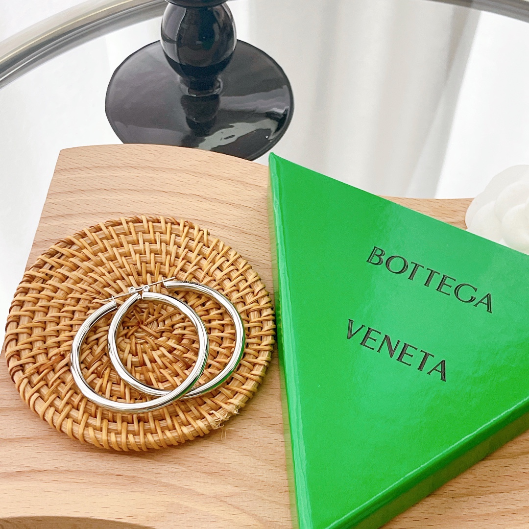 Bottega Veneta Earrings - DopestKickz
