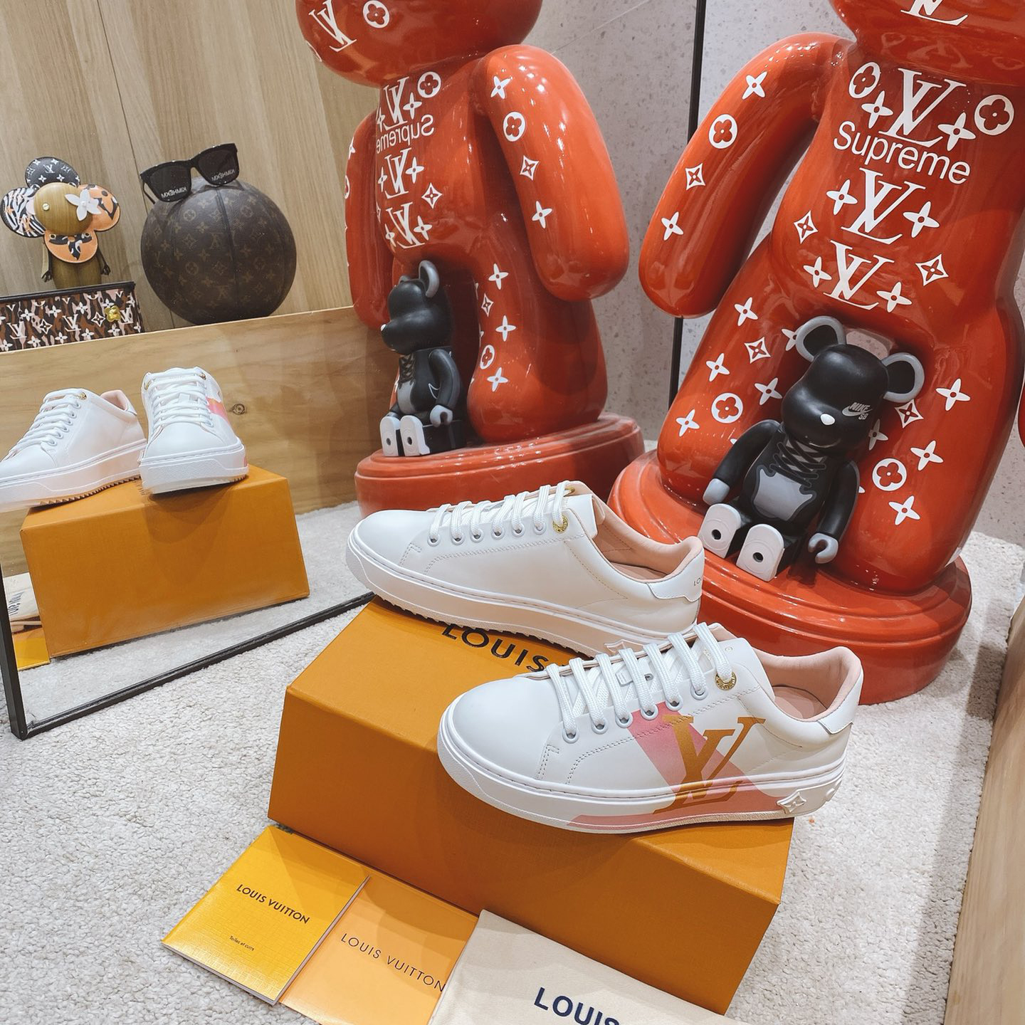Louis Vuitton Logo Sneaker - DopestKickz