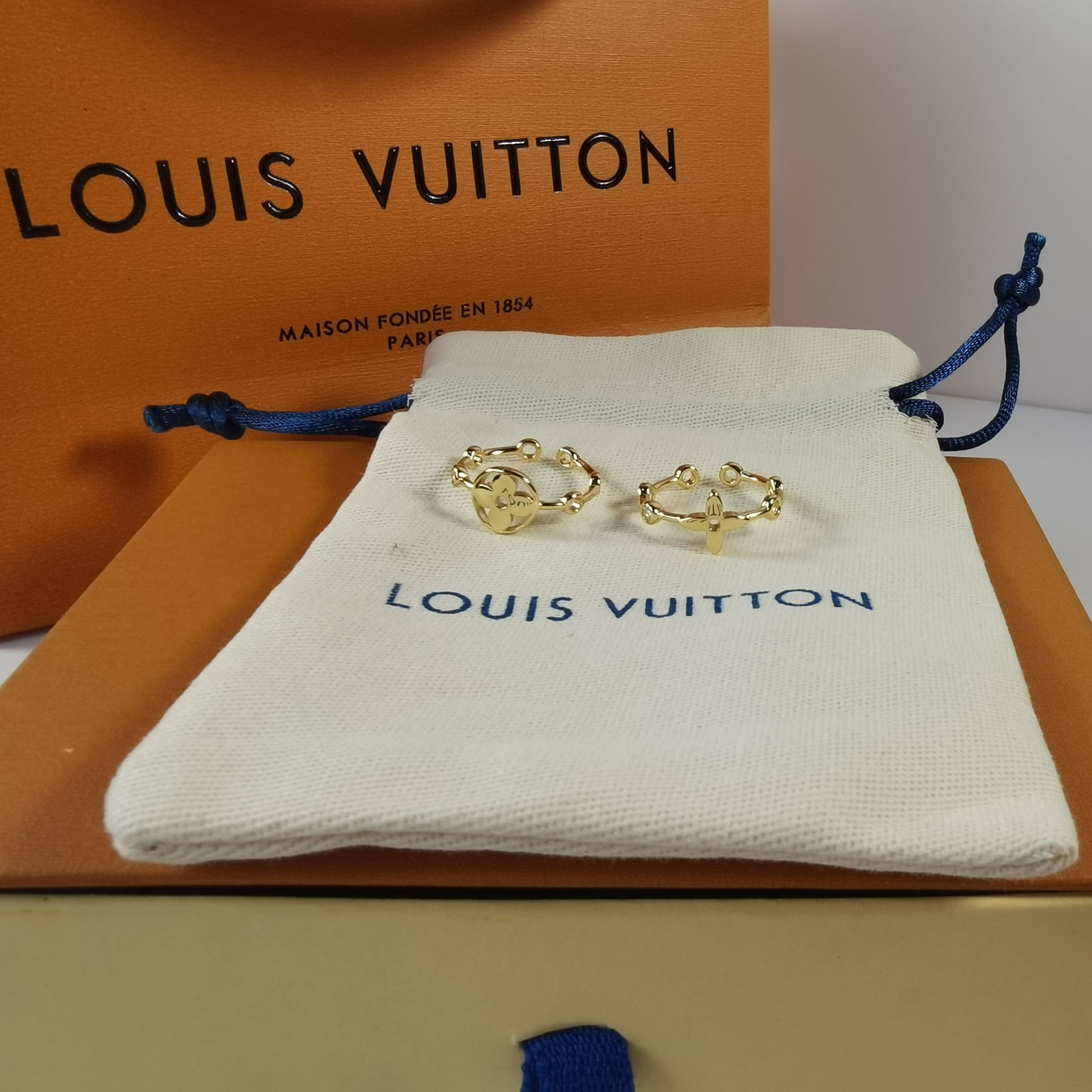 Louis Vuitton Adjustable Ring - DopestKickz