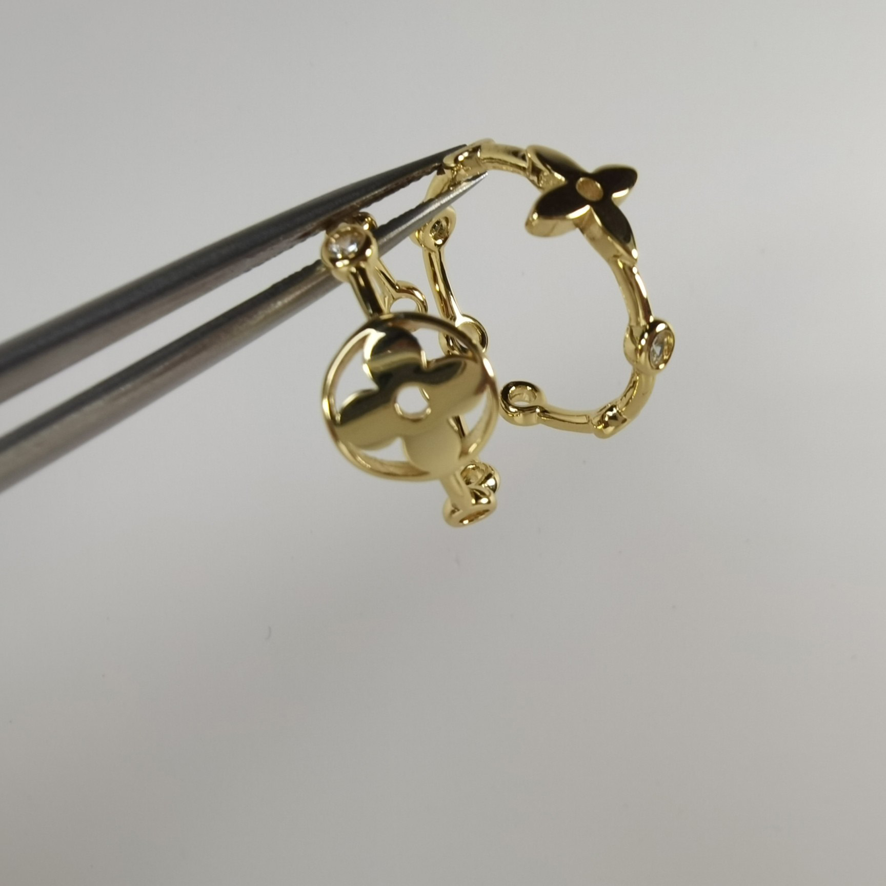 Louis Vuitton Adjustable Ring - DopestKickz