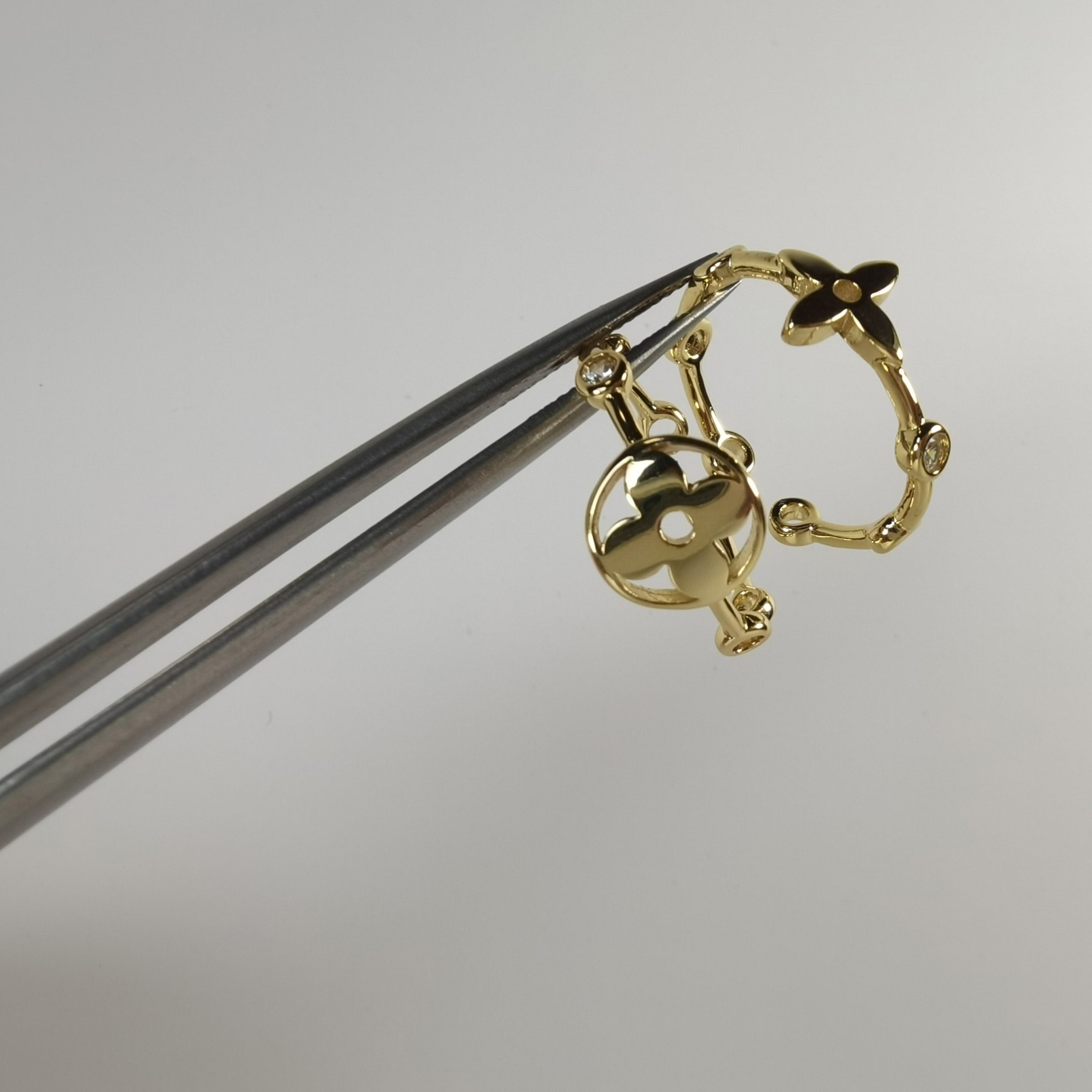 Louis Vuitton Adjustable Ring - DopestKickz