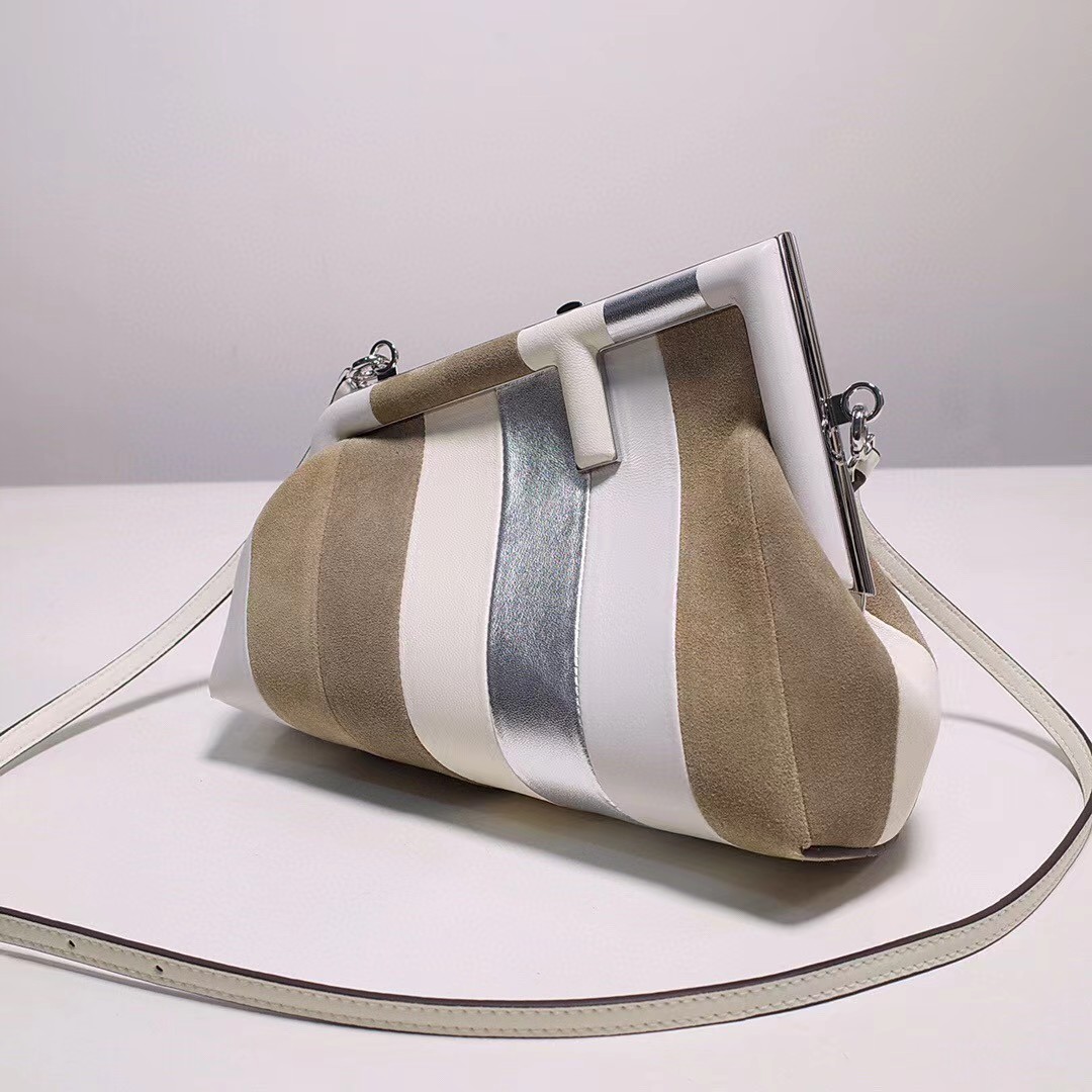 Fendi First Handbag（26-18-9.5cm） - DopestKickz