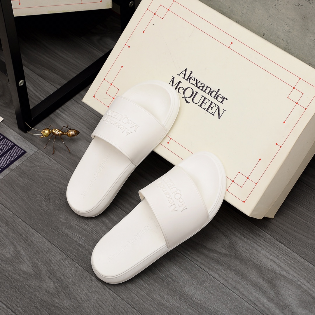 Alexander Mqueen Logo Slipper - DopestKickz