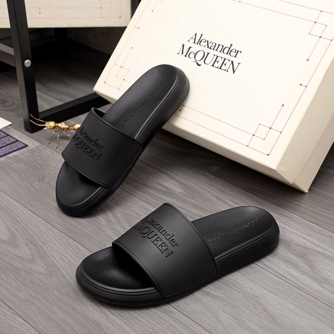 Alexander Mqueen Logo Slipper - DopestKickz
