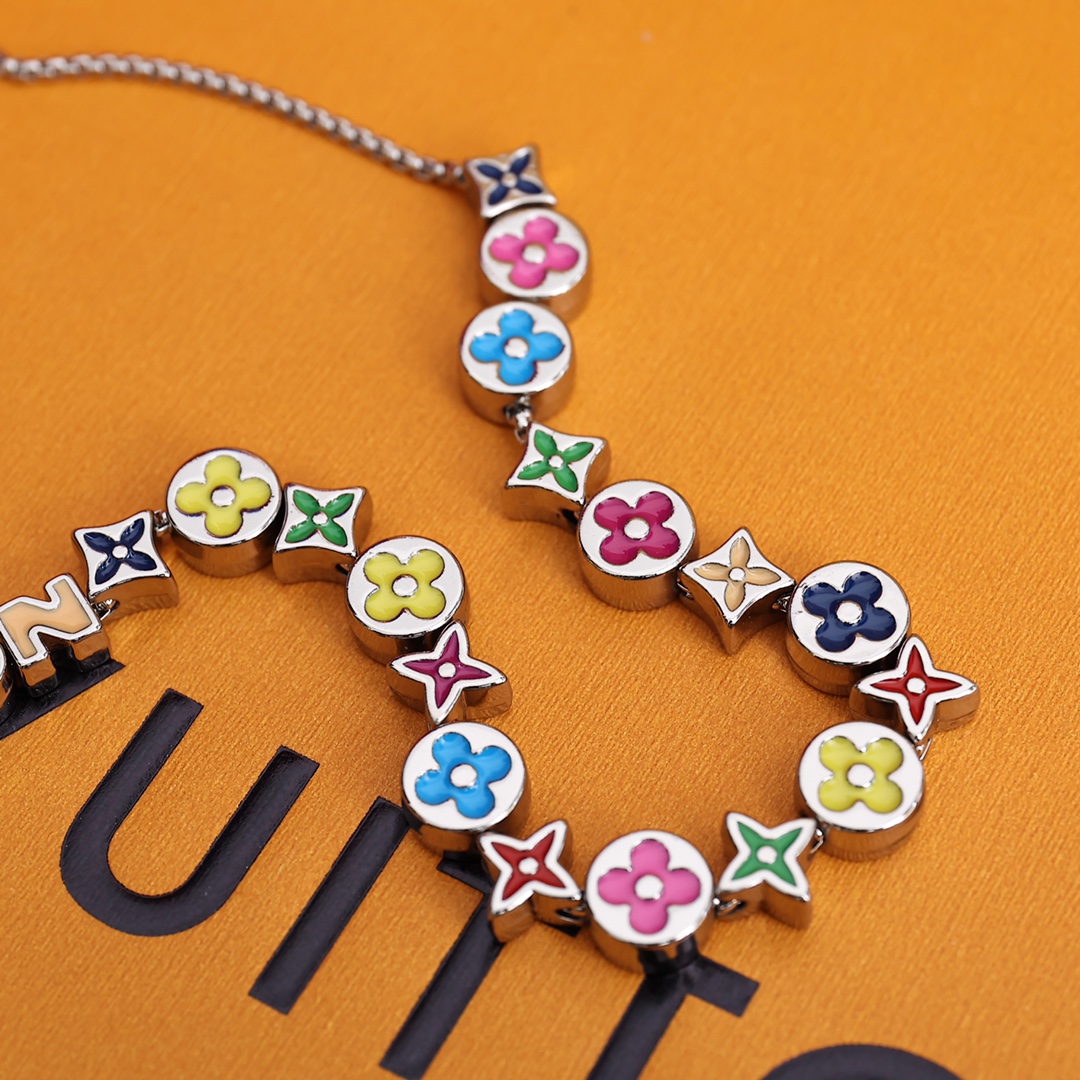Louis Vuitton MP3281 Monogram Party Necklace - DopestKickz