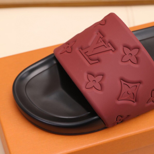 Louis Vuitton Monogram Slippers - DopestKickz