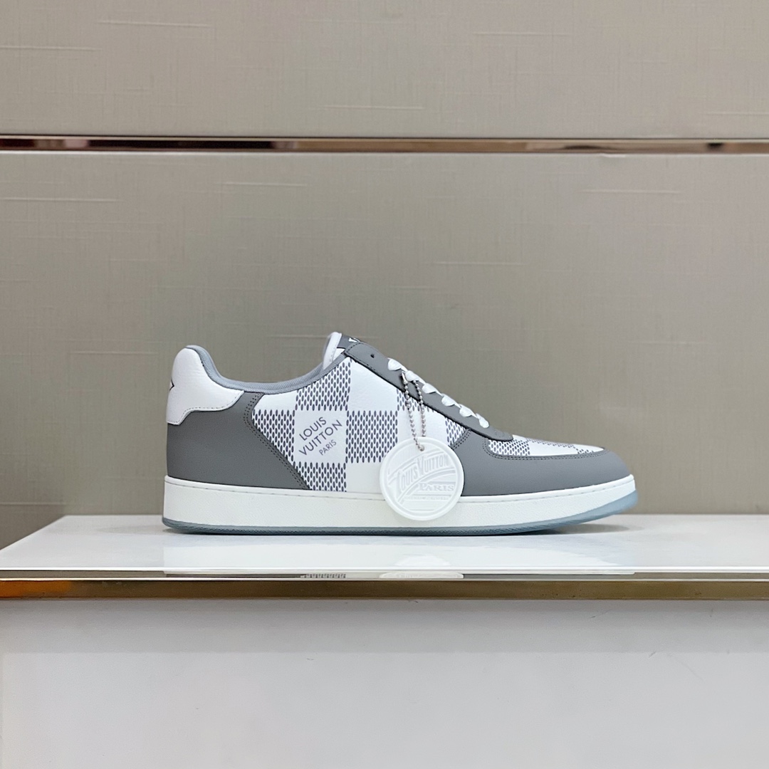 Louis Vuitton Men's Rivoli Sneaker - DopestKickz