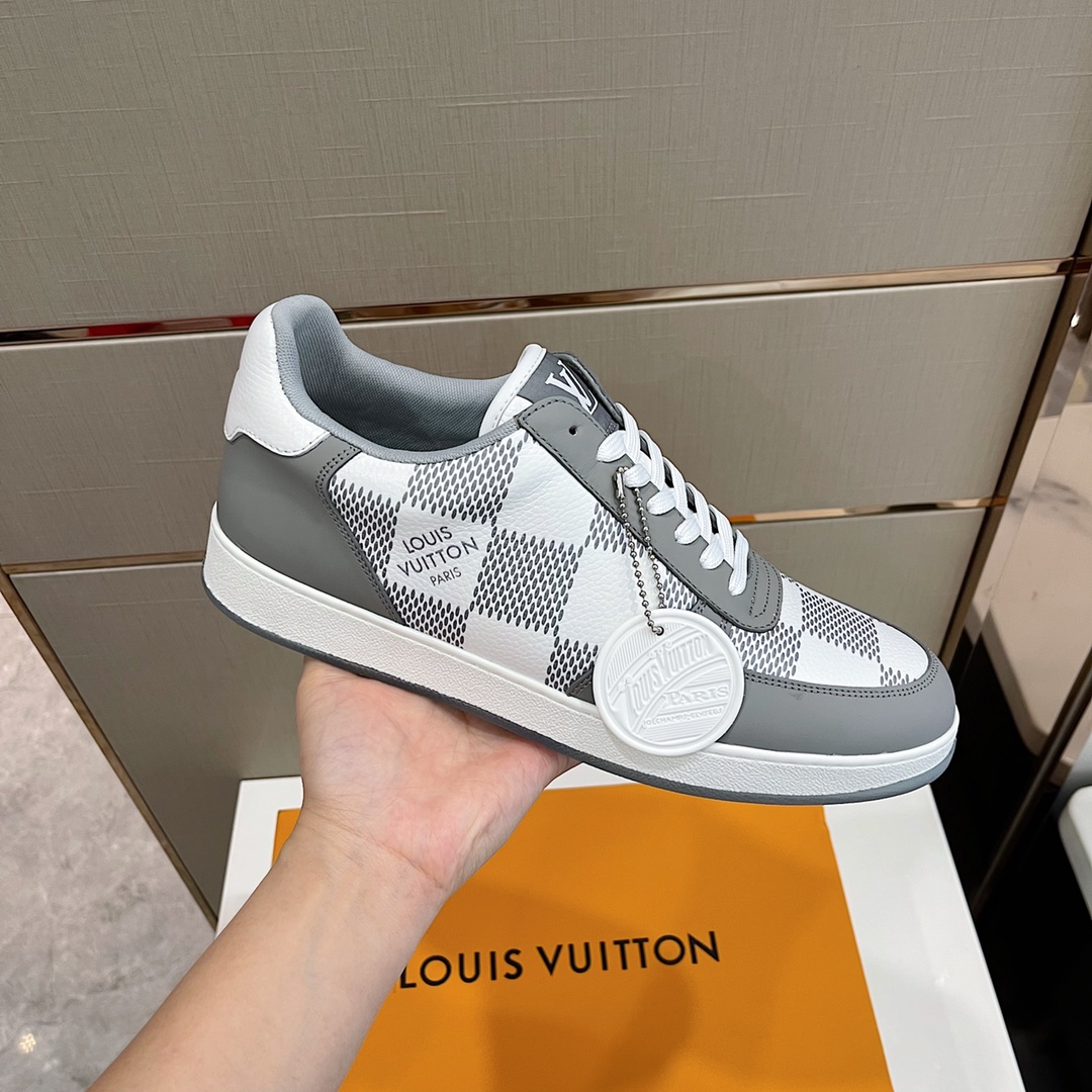 Louis Vuitton Men's Rivoli Sneaker - DopestKickz