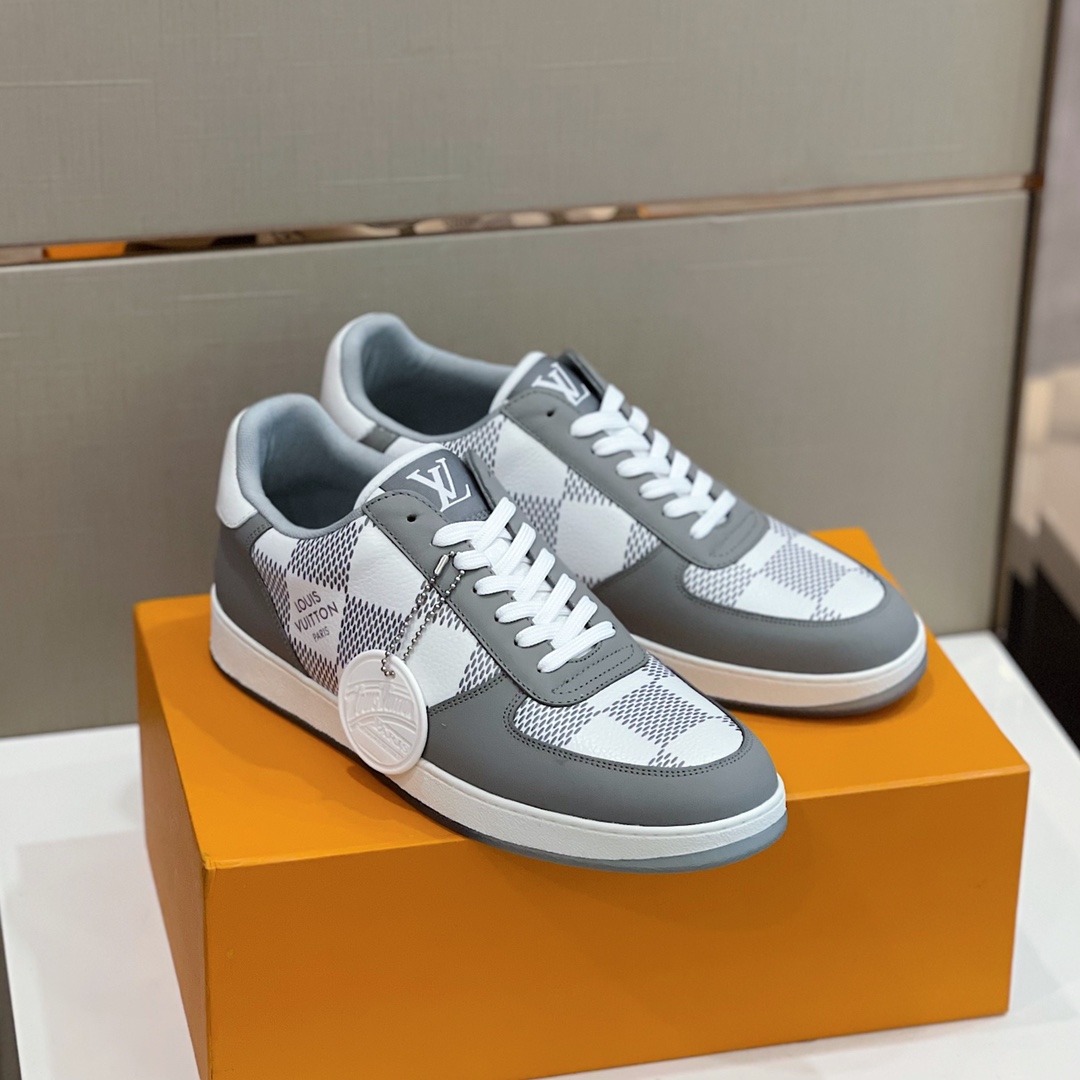 Louis Vuitton Men's Rivoli Sneaker - DopestKickz
