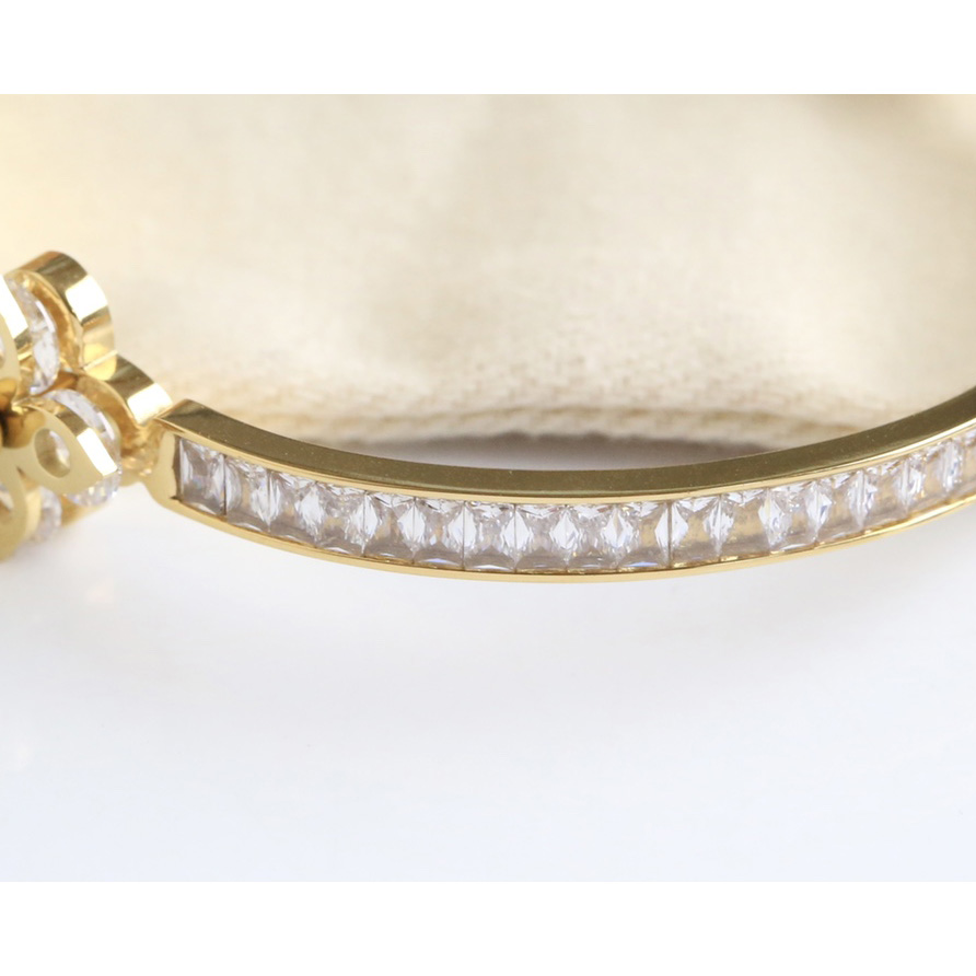 Louis Vuitton Bracelet - DopestKickz