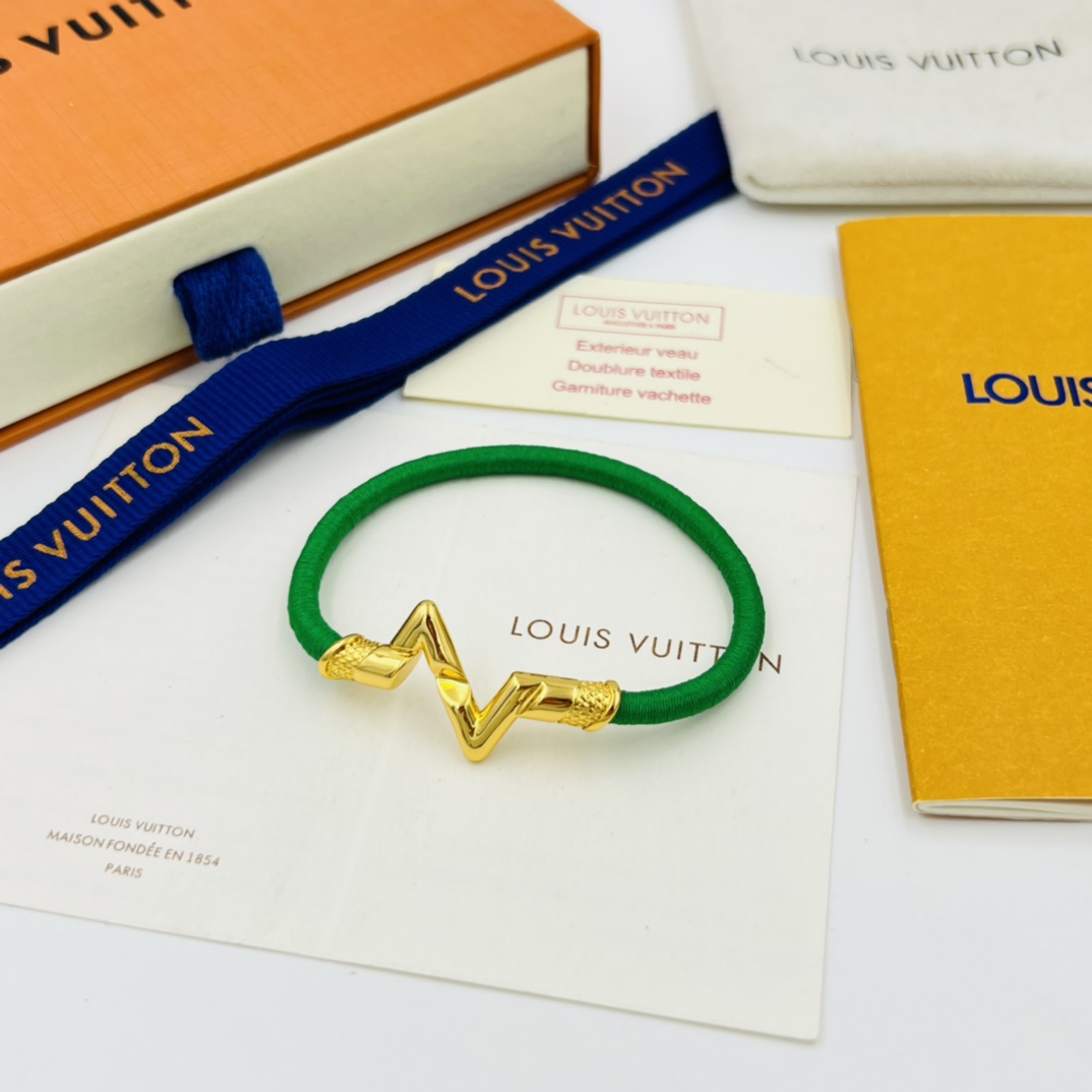Louis Vuitton LV Volt Play 18K Bracelet - DopestKickz