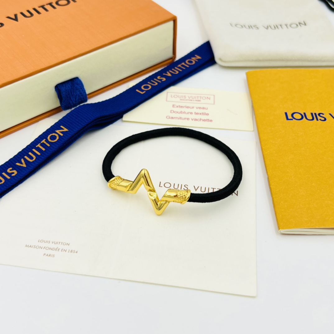 Louis Vuitton LV Volt Play 18K Bracelet - DopestKickz