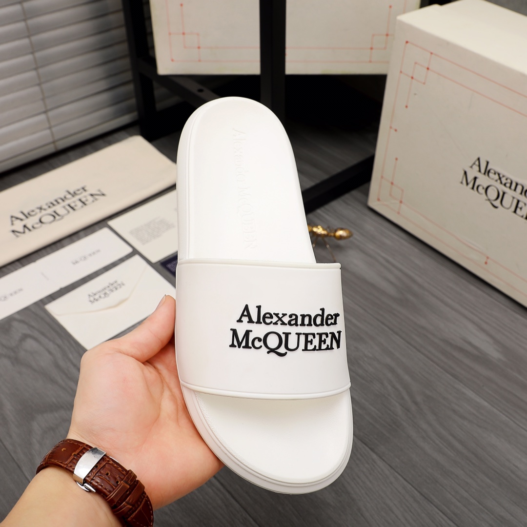 Alexander Mqueen Logo Slipper - DopestKickz