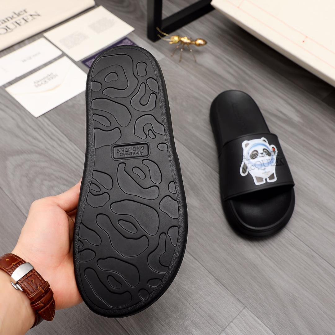 Alexander Mqueen Logo Slipper - DopestKickz