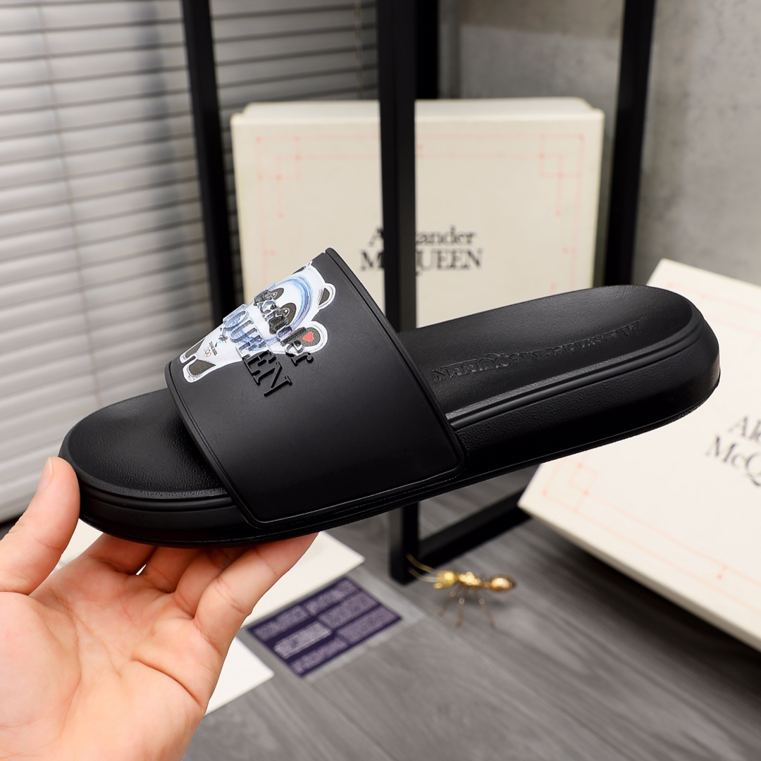 Alexander Mqueen Logo Slipper - DopestKickz