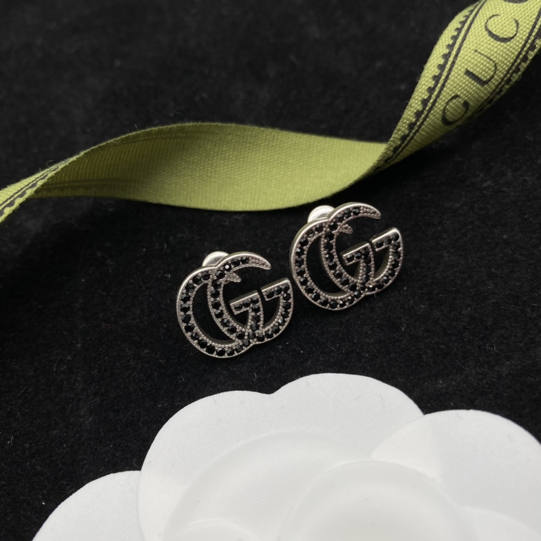 Gucci GG Full Drill Earrings  - DopestKickz
