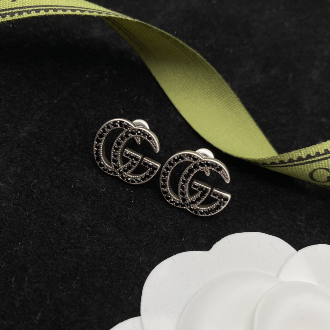 Gucci GG Full Drill Earrings  - DopestKickz